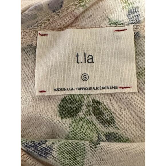 T. la cream yellow floral short sleeves tee size Small - Picture 3 of 11